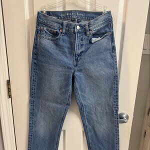 American Eagle Super HR Ankle Jeans